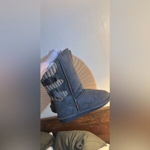 BearPaw- Women’s Winter Boots Size 9